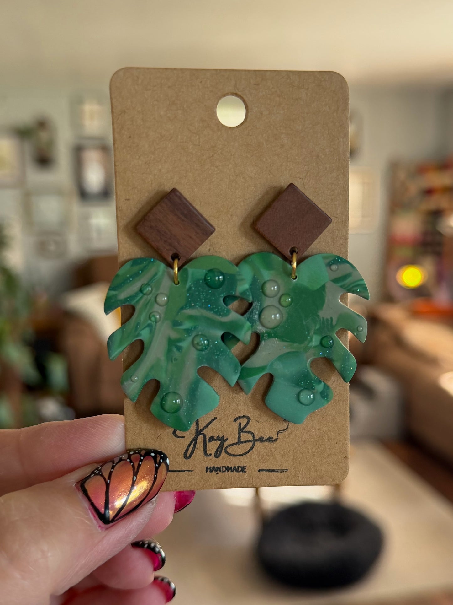 Monstera Leaves