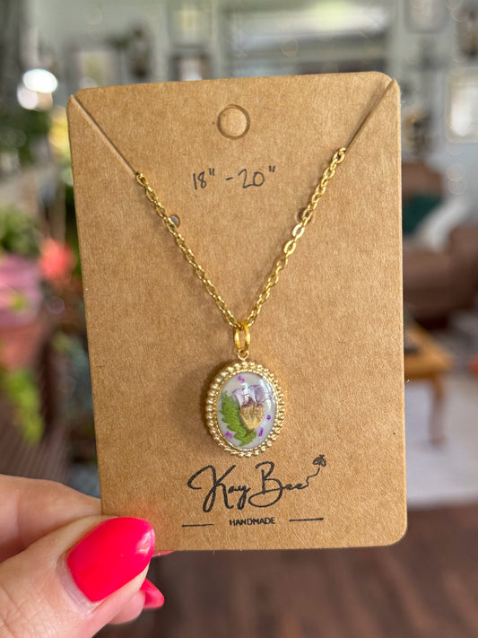 Beaded Gold Oval Necklace