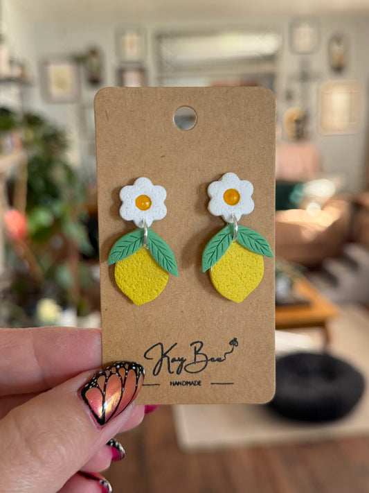 Daisy Lemons