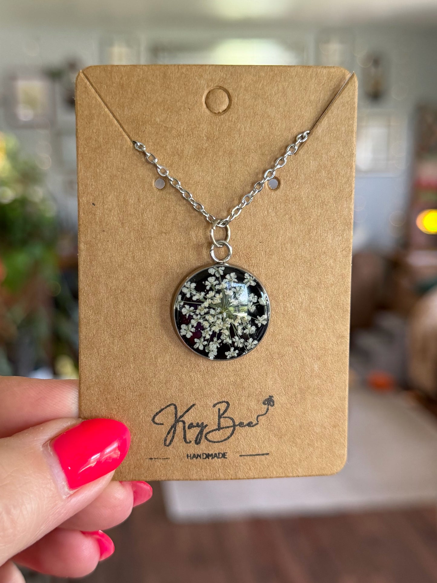 Queen Anne’s Lace Necklace
