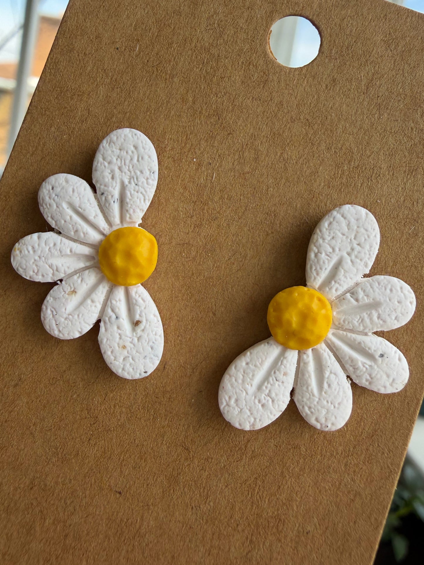 Half Daisy Stud Earrings