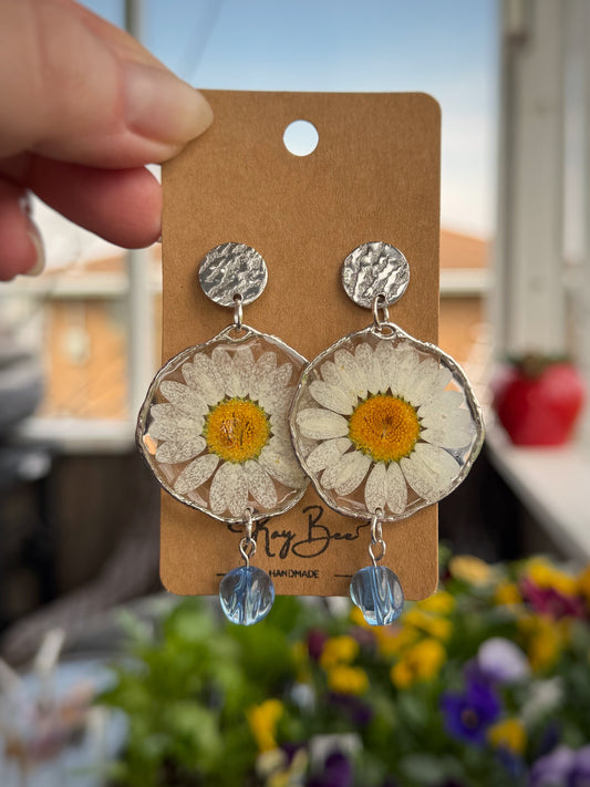 Handmade dried daisy earrings with real flowers in UV resin, 2.5-inch drop, silver or gold options
